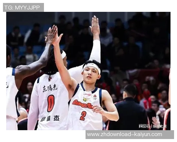 广州与吉林的激烈对决谁将赢得这场篮球盛宴的荣耀与胜利