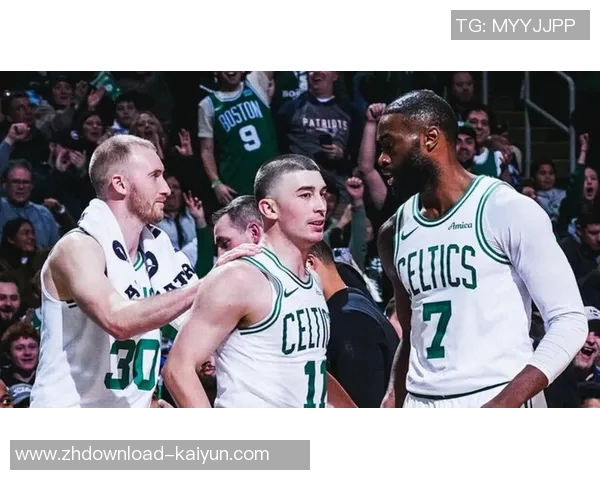 凯尔特人对决开拓者精彩赛事回顾与分析展望